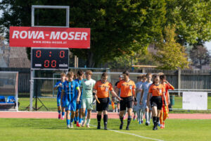 U16-09018